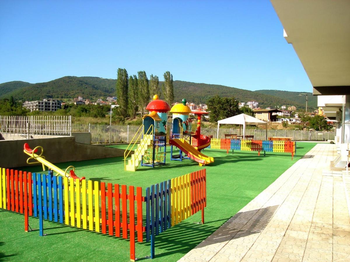 Seaview Apartment Butterfly Slantschew brjag Exterior foto